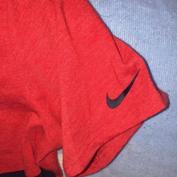 𝅺NWOT Womens Large Nike NFL Team Apparel NE Patriots TShirt - Picture 5 of 8